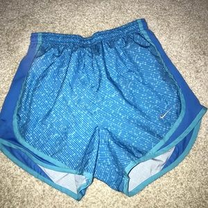 💙BLUE PATTERNED NIKE SHORTS 💙